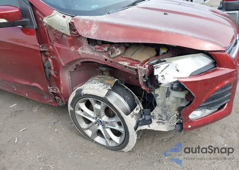 2014 Ford Escape Titanium из США, поврежденный, VIN 1FMCU9J98EUA75107